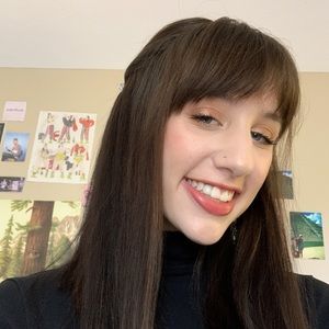 Meet your Posher, Gia